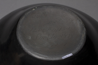 Juan%20Tafoya%2C%20%3Cb%3E%3Ci%3E%20Feather%20Pot%3C%2Fi%3E%3C%2Fb%3E%2C%201995%2C%20burnished%20ceramic%20with%20slip%2C%20The%20Elizabeth%20Cole%20Butler%20Collection%2C%20%26%23169%3B%20unknown%2C%20research%20required%2C%202013.17.11